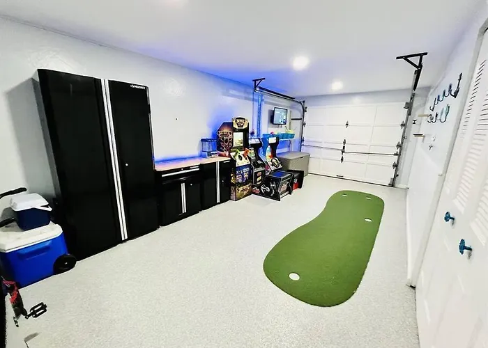 Canal With Your Own Arcade!